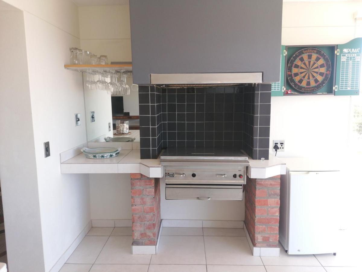 Stylish Holiday Home With Amazing Sea Views Plettenberg Bay Bagian luar foto