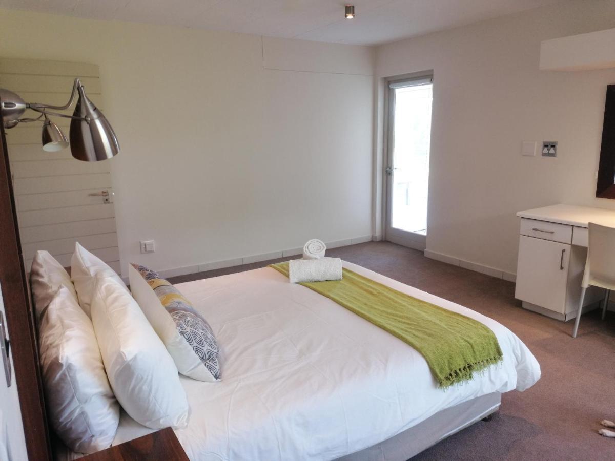Stylish Holiday Home With Amazing Sea Views Plettenberg Bay Bagian luar foto